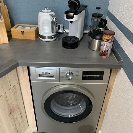 Exklusive Stadtwohnung Am Elbradweg: Best-Preis-Fewo Rathausblick 1 Fuer Max. 3 Pers. Inkl. Wlan, Prime Video & Self Check-In Wittenberge Exteriör bild
