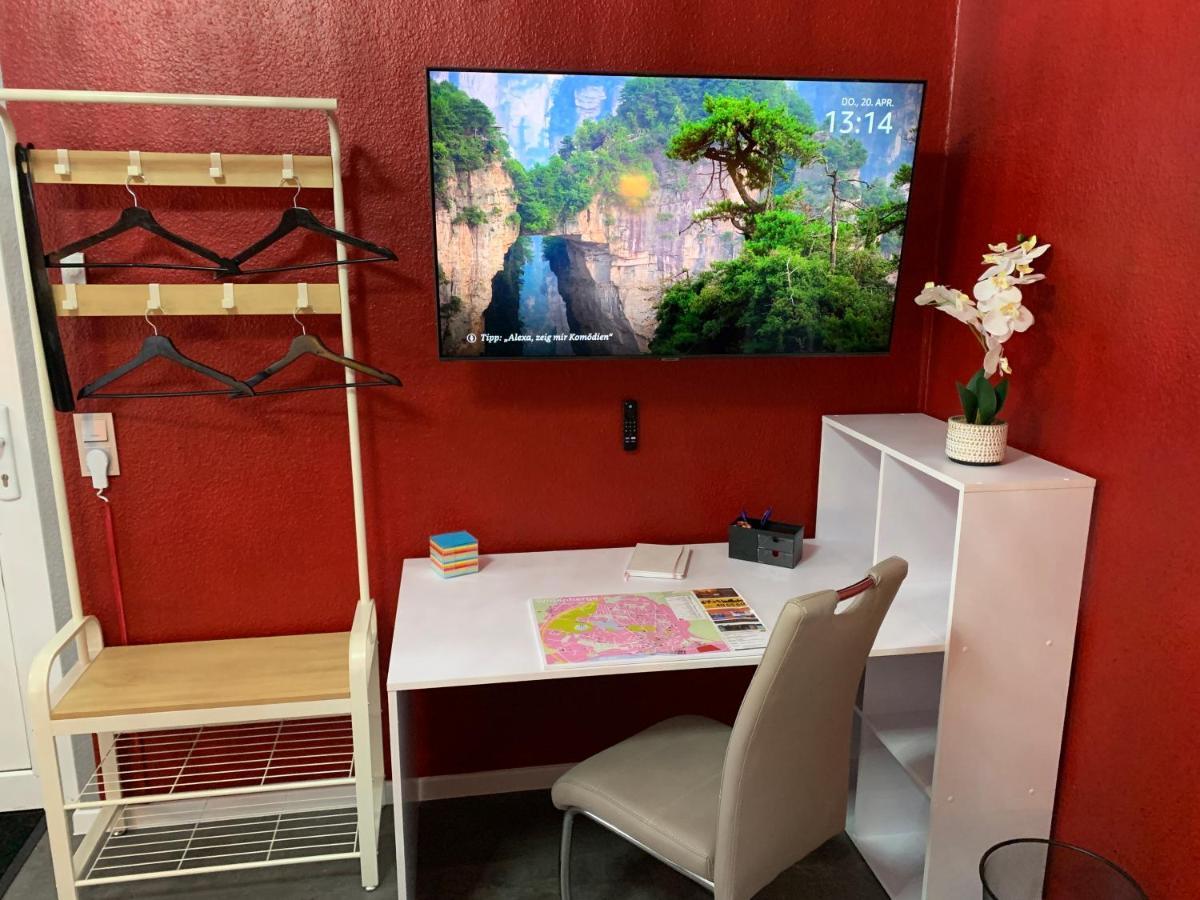 Exklusive Stadtwohnung Am Elbradweg: Best-Preis-Fewo Rathausblick 1 Fuer Max. 3 Pers. Inkl. Wlan, Prime Video & Self Check-In Wittenberge Exteriör bild
