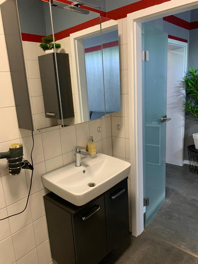 Exklusive Stadtwohnung Am Elbradweg: Best-Preis-Fewo Rathausblick 1 Fuer Max. 3 Pers. Inkl. Wlan, Prime Video & Self Check-In Wittenberge Exteriör bild