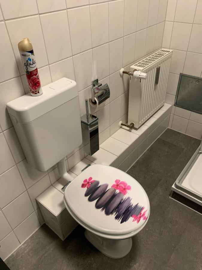 Exklusive Stadtwohnung Am Elbradweg: Best-Preis-Fewo Rathausblick 1 Fuer Max. 3 Pers. Inkl. Wlan, Prime Video & Self Check-In Wittenberge Exteriör bild